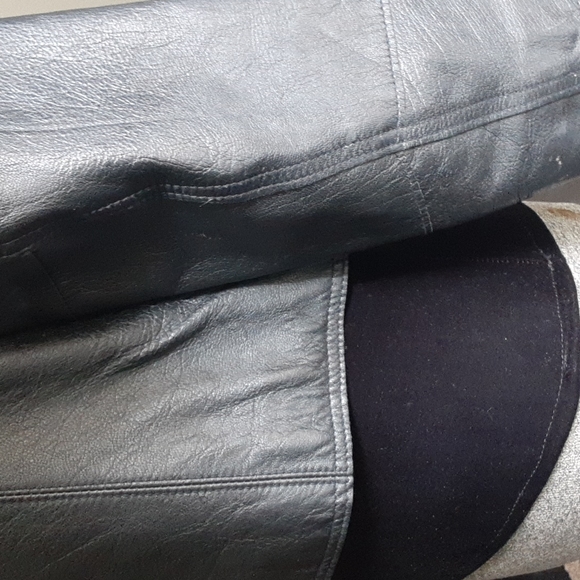 Genuine Leather GAP Y2K jacket (vintage) - Picture 9 of 16